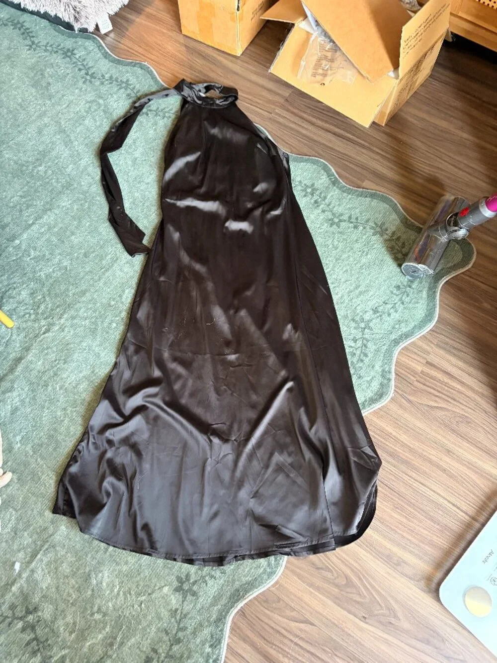 Cider Silk Black Halter tie top dress - L